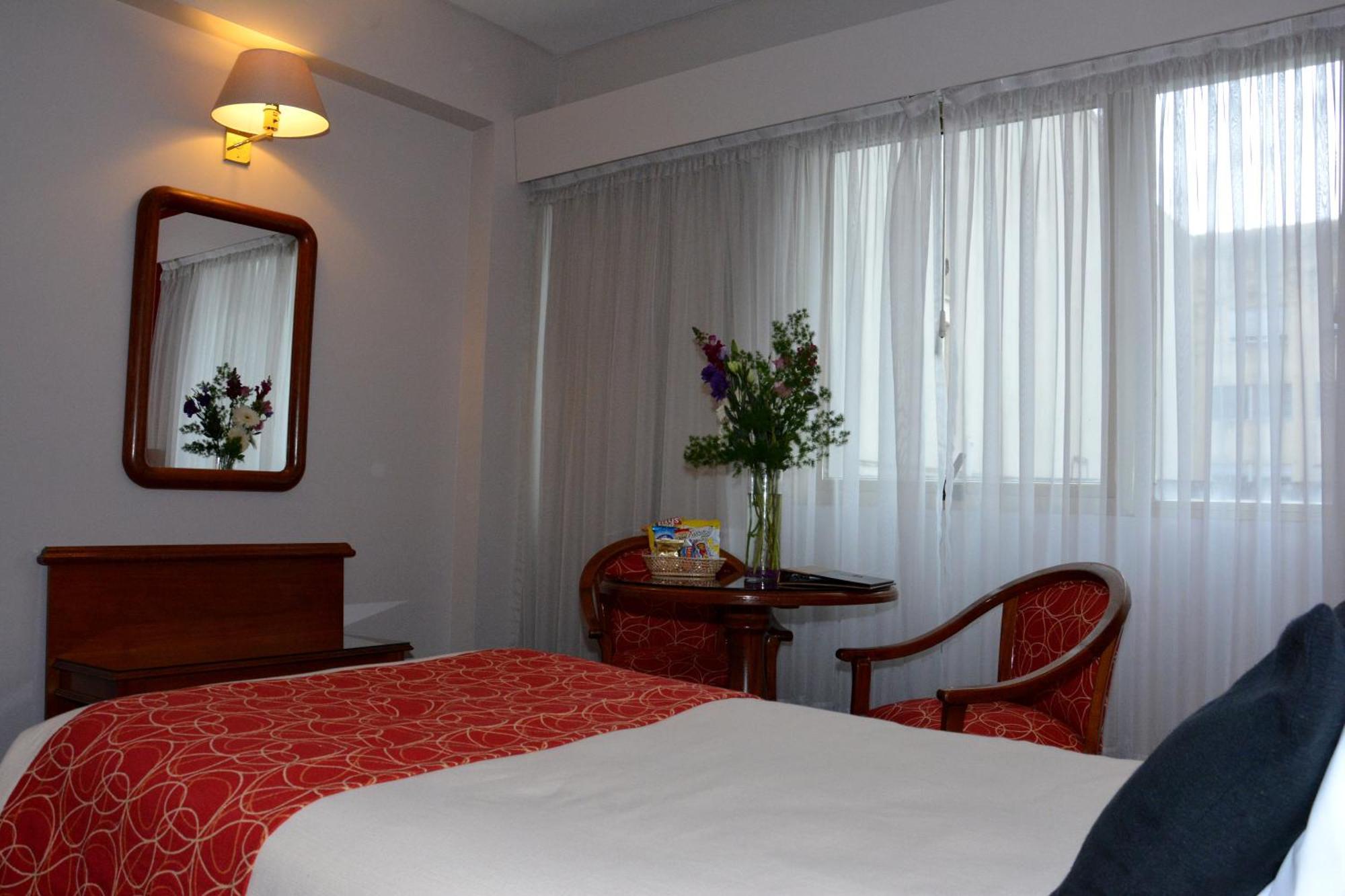 Centuria Hotel Buenos Aires Phòng bức ảnh